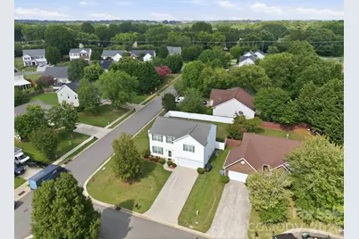 8818 Norway Court, Charlotte, NC 28269 - Photo 40