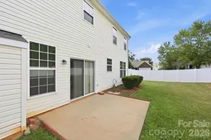 8818 Norway Ct, Charlotte, NC 28269 - Photo 32