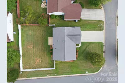 8818 Norway Court, Charlotte, NC 28269 - Photo 42