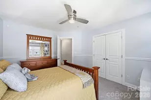 1029 Park West Dr, Charlotte, NC 28209 - Photo 18