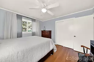 2311 Laurelwood Cir, Charlotte, NC 28214 - Photo 20