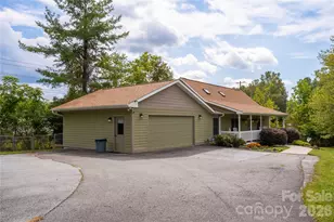 43 Evan Tyler Ln, Horse Shoe, NC 28742 - Photo 2