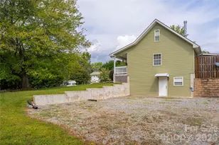 43 Evan Tyler Ln, Horse Shoe, NC 28742 - Photo 4