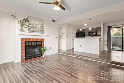212 W 10th Street #4, Charlotte, NC 28202 - Photo 4
