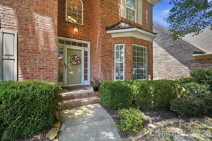 6017 Colton Ridge Dr, Indian Trail, NC 28079 - Photo 2
