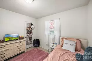 6010 Pleasant Grove Rd, Charlotte, NC 28216 - Photo 12