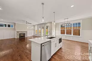 1919 Hamorton Pl, Charlotte, NC 28205 - Photo 14