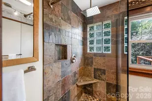 33 Fairfax Ave, Asheville, NC 28806 - Photo 18