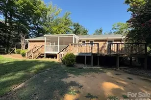 6081 Cambridge Dr, Harrisburg, NC 28075 - Photo 4