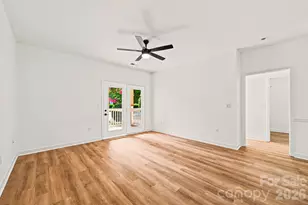 16409 Golden River Ln, Charlotte, NC 28277 - Photo 10