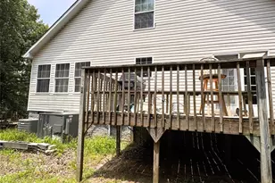 226 Washington St, Great Falls, SC 29055 - Photo 4