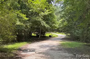 226 Washington St, Great Falls, SC 29055 - Photo 8