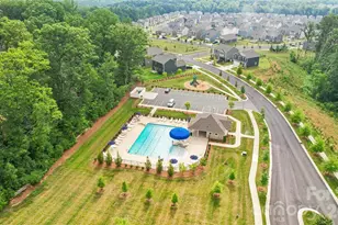 132 Scotsway Ct, Troutman, NC 28166 - Photo 2