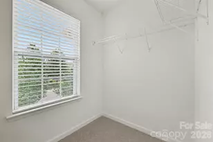 9369 Hamel St, Charlotte, NC 28215 - Photo 10
