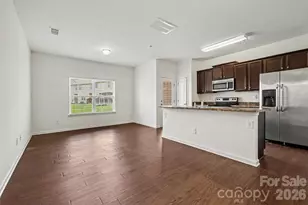 9369 Hamel St, Charlotte, NC 28215 - Photo 2
