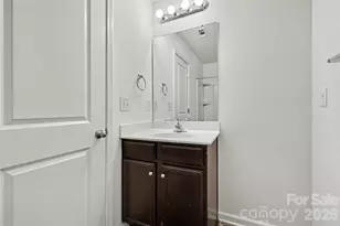 9369 Hamel St, Charlotte, NC 28215 - Photo 8