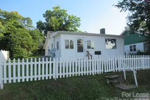 306 W 2nd St, Lincolnton, NC 28092 - Photo 1