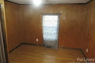 306 W 2nd St, Lincolnton, NC 28092 - Photo 16