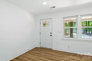 1936 Lakedell Dr, Charlotte, NC 28215 - Photo 16