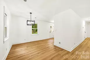 1936 Lakedell Dr, Charlotte, NC 28215 - Photo 24