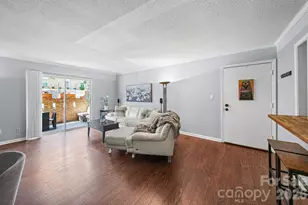 4739 Hedgemore Dr, Charlotte, NC 28209 - Photo 4