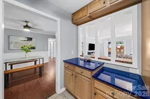 4739 Hedgemore Dr, Charlotte, NC 28209 - Photo 10