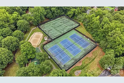 4802 Bridle Ridge Lane, Charlotte, NC 28269 - Photo 24