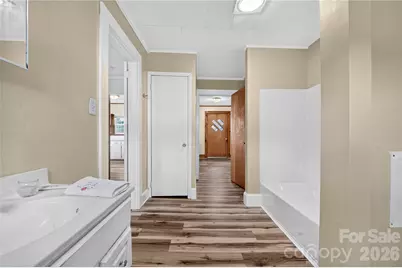 893 7th Street Drive SE, Hickory, NC 28602 - Photo 10