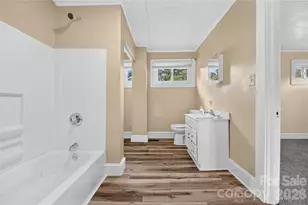 893 7th St Dr SE, Hickory, NC 28602 - Photo 8