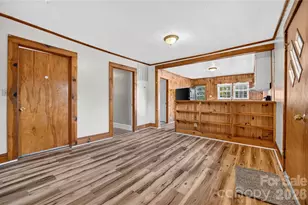 893 7th St Dr SE, Hickory, NC 28602 - Photo 4