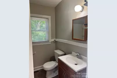2565 Brentwood Place, Charlotte, NC 28208 - Photo 10