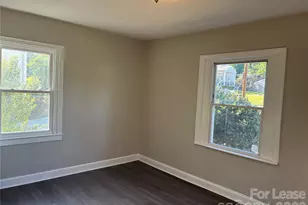 2565 Brentwood Pl, Charlotte, NC 28208 - Photo 18