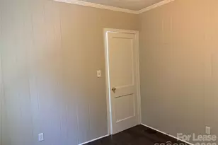 2565 Brentwood Pl, Charlotte, NC 28208 - Photo 8
