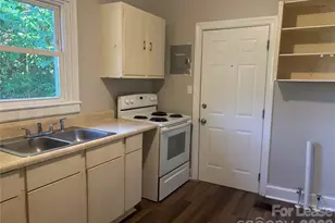 2565 Brentwood Pl, Charlotte, NC 28208 - Photo 22