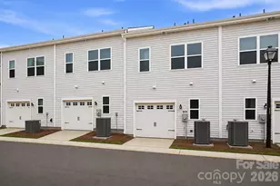 5861 Tuckaseegee Rd, Charlotte, NC 28208 - Photo 30
