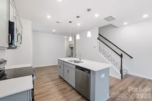 5853 Tuckaseegee Rd, Charlotte, NC 28208 - Photo 18