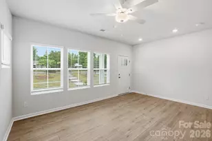 5847 Tuckaseegee Rd, Charlotte, NC 28208 - Photo 6