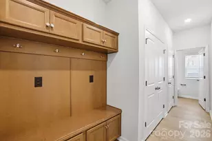5847 Tuckaseegee Rd, Charlotte, NC 28208 - Photo 12