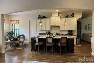 2001 Hampshire Ct, Indian Trail, NC 28079 - Photo 2