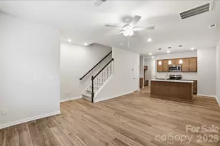 5865 Tuckaseegee Rd, Charlotte, NC 28208 - Photo 8