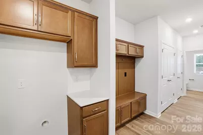 5865 Tuckaseegee Road, Charlotte, NC 28208 - Photo 10