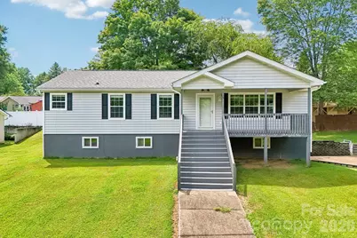 119 E Meadow Lane, Horse Shoe, NC 28742 - Photo 1