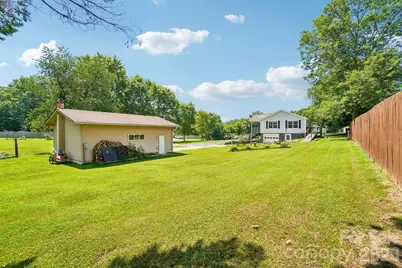 119 E Meadow Lane, Horse Shoe, NC 28742 - Photo 34