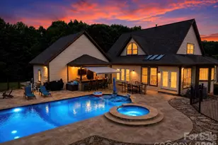 211 Winthrow Creek Rd, Mooresville, NC 28115 - Photo 1