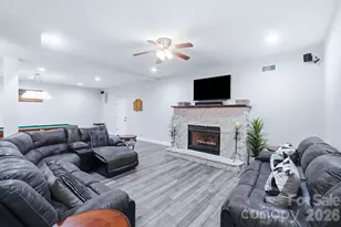 211 Winthrow Creek Rd, Mooresville, NC 28115 - Photo 34