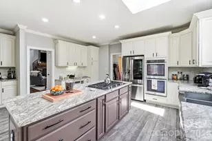 211 Winthrow Creek Rd, Mooresville, NC 28115 - Photo 24