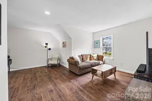 6104 Sunbridge Ct, Charlotte, NC 28269 - Photo 16