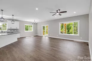 120 Grandview Ln, Hendersonville, NC 28791 - Photo 38