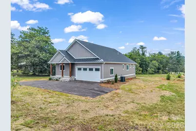 120 Grandview Lane, Hendersonville, NC 28791 - Photo 8