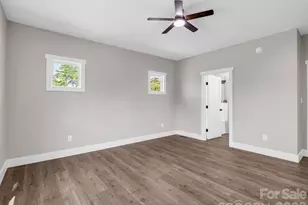 120 Grandview Ln, Hendersonville, NC 28791 - Photo 22